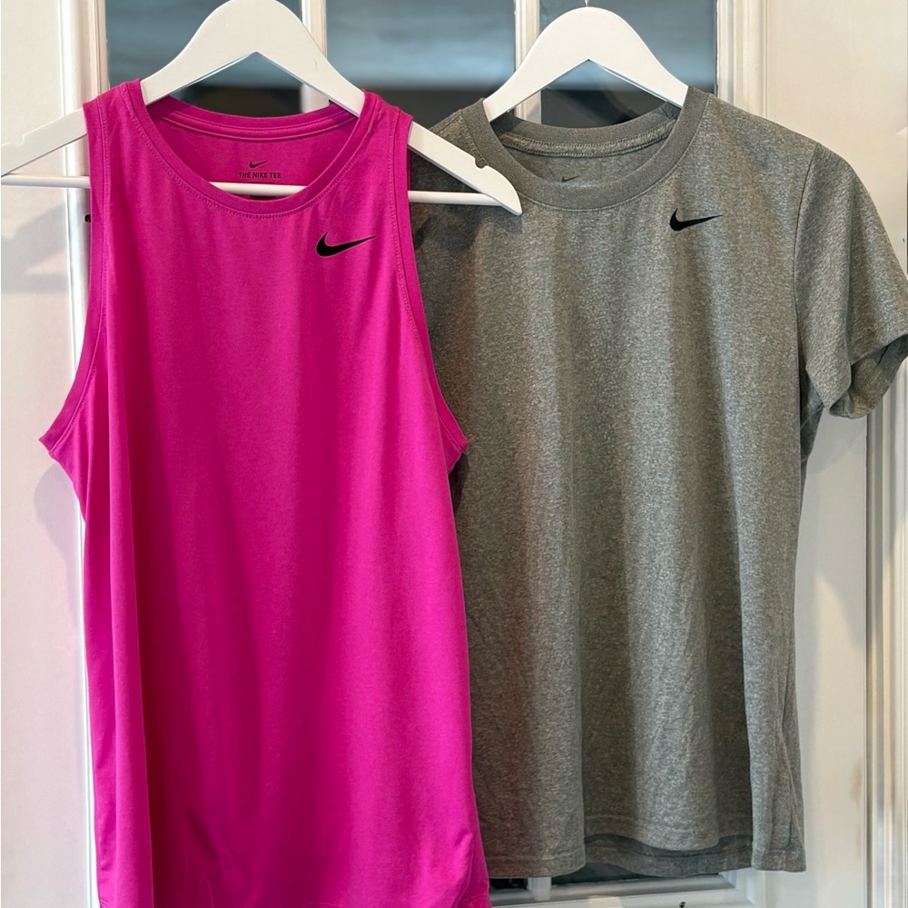 Nike Dri-Fit Women’s Size L Bundle Pink Tank & Gray Tee Athletic Workout Tops